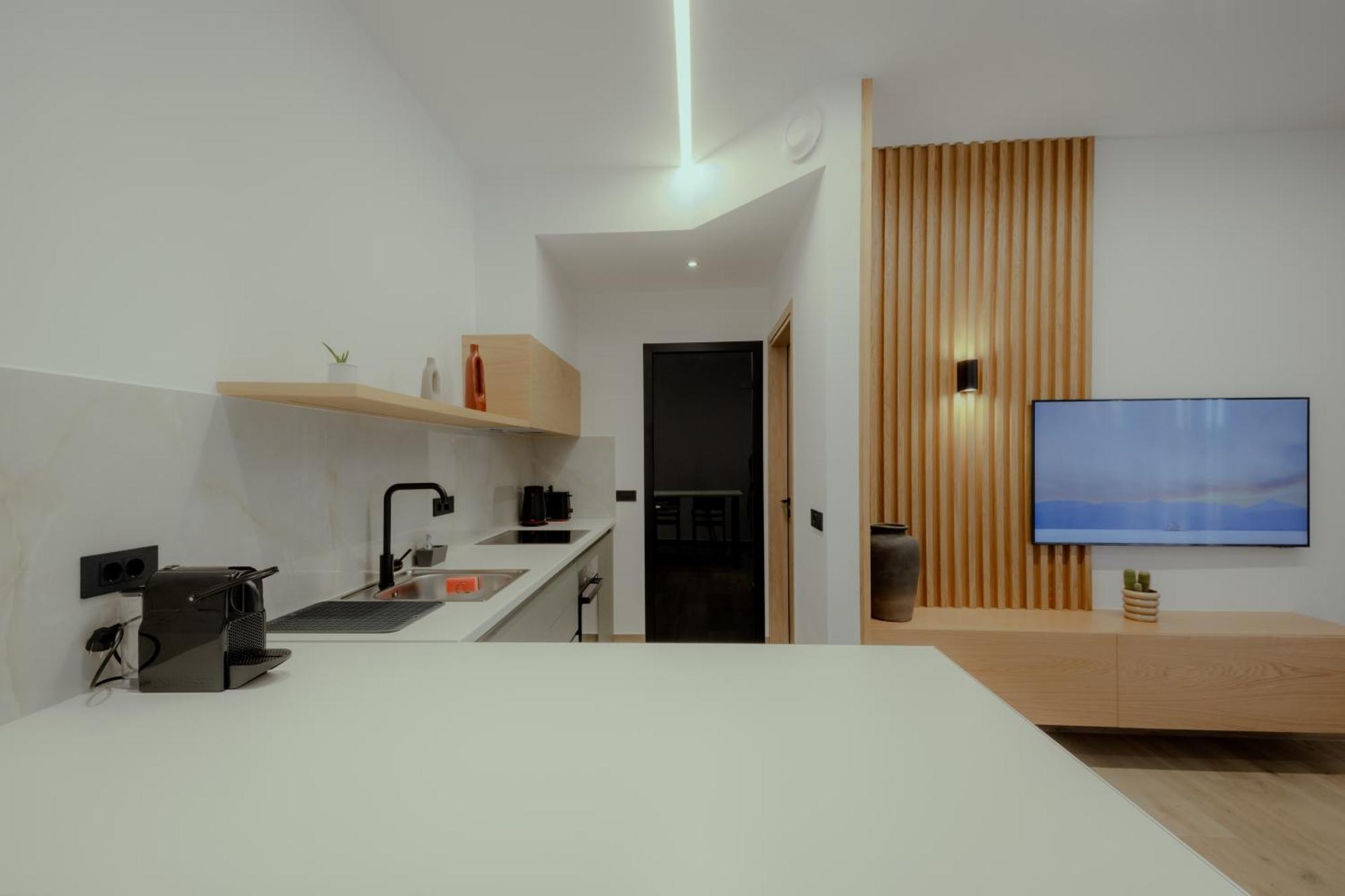 Niama Luxury Apartments 나플리오 외부 사진